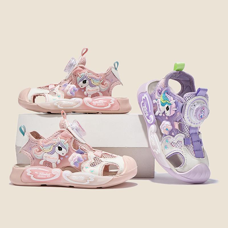 Summer new rotating buckle children's sandals boys and girls bag head shoelace lights boys bag head sandals kick-proof children