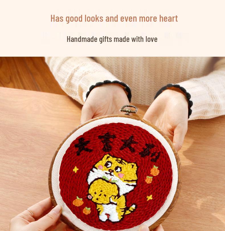DIY Punch Needle Embroidery Kit: Russian Yarn Decorative Painting