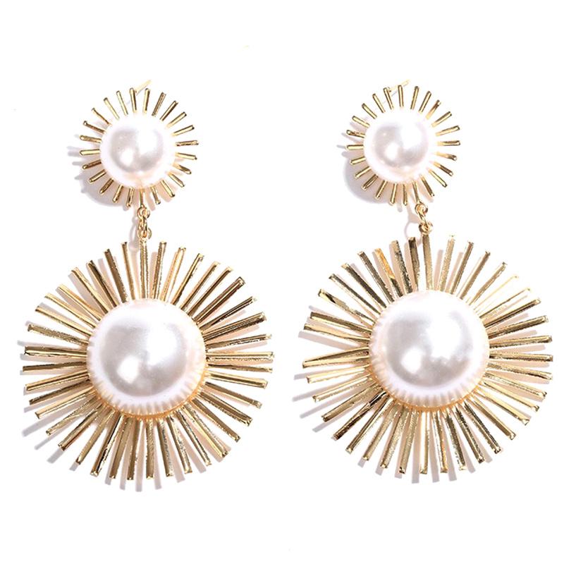 

Популярные европейские и американские серьги с жемчугом, круглые металлические полые серьги-подиумы для женщин, ювелирные изделия, подарки золотой