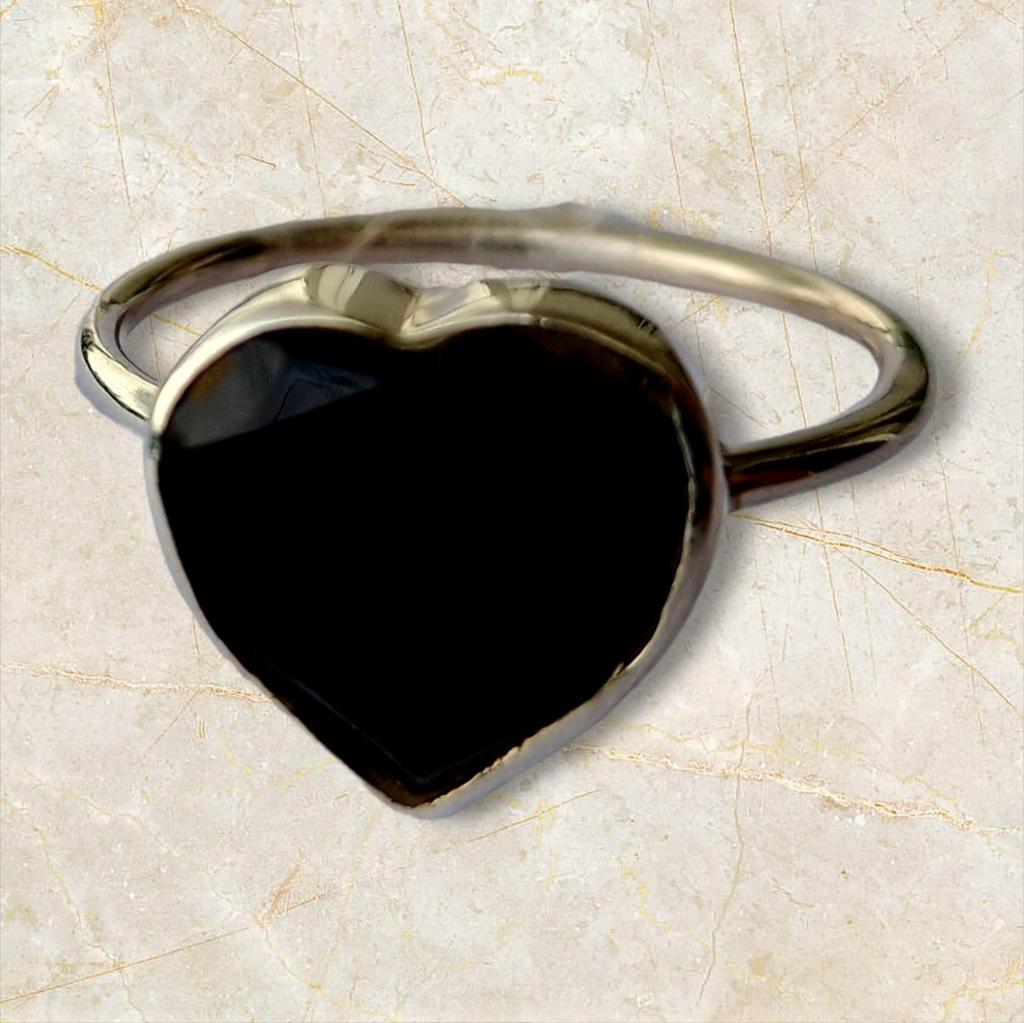 Natural Heart Black Onyx 925 Sterling Silver Heart Ring 8.25 US, Gift Ring A 39