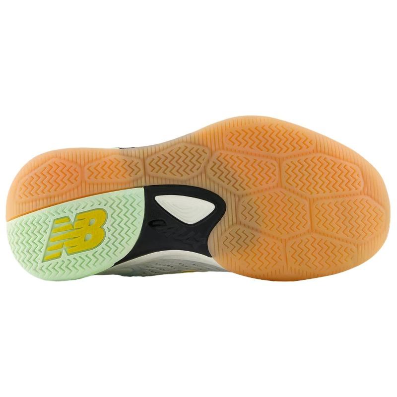 New Balance Fresh Foam X CT-Rally v2 Damen Komfort Vielseitig Atmungsaktiv Unterstützung Niedrig geschnitten Tennisschuhe Weiß Schwarz Gold WCHRALL2