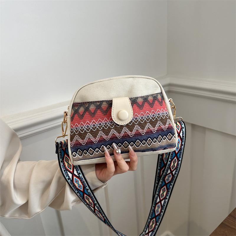 Ethnic Style Fashion Shoulder Bag 2024 Spring New Simple Large Retro Single Shoulder Slant Small Square Bag Blue