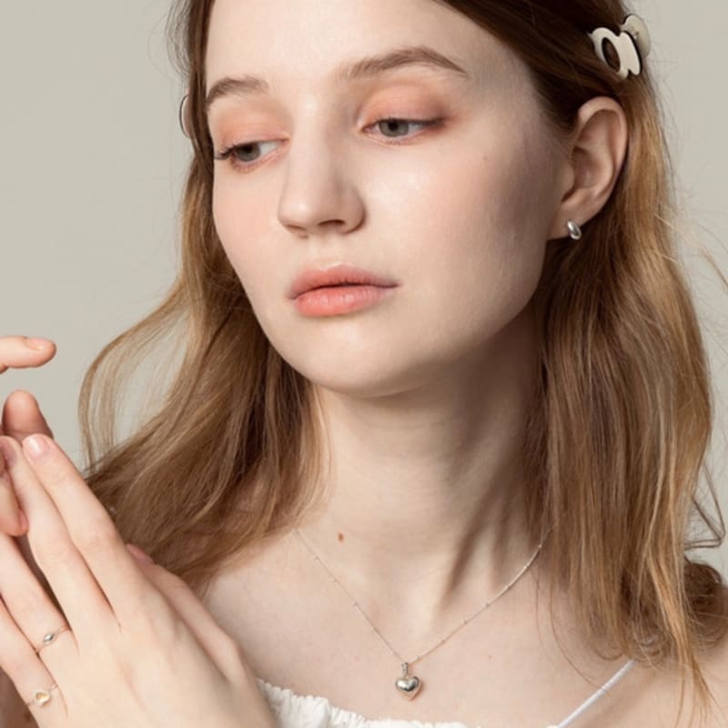 LILYKORI 925 Silver Heart Ball Necklace