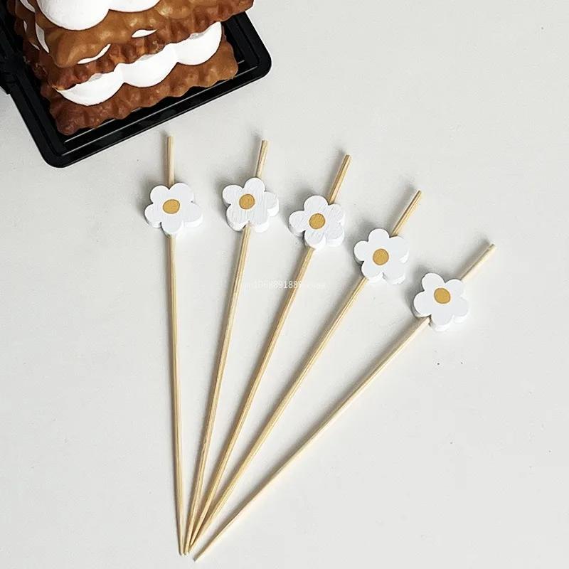 100Pcs/bag 12cm Bamboo Pick Buffet Cupcake Disposable Fruit Fork Party Dessert Salad Stick Cocktail Skewer for Party Decor