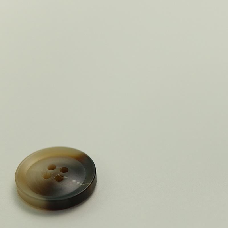 

5 шт. пуговицы из смолы с четырьмя ушками, пуговицы для пальто-тренча, декоративные пуговицы для шубы, пуговицы для украшения женского пальто. Round & 15mm [Weight 0.5g]