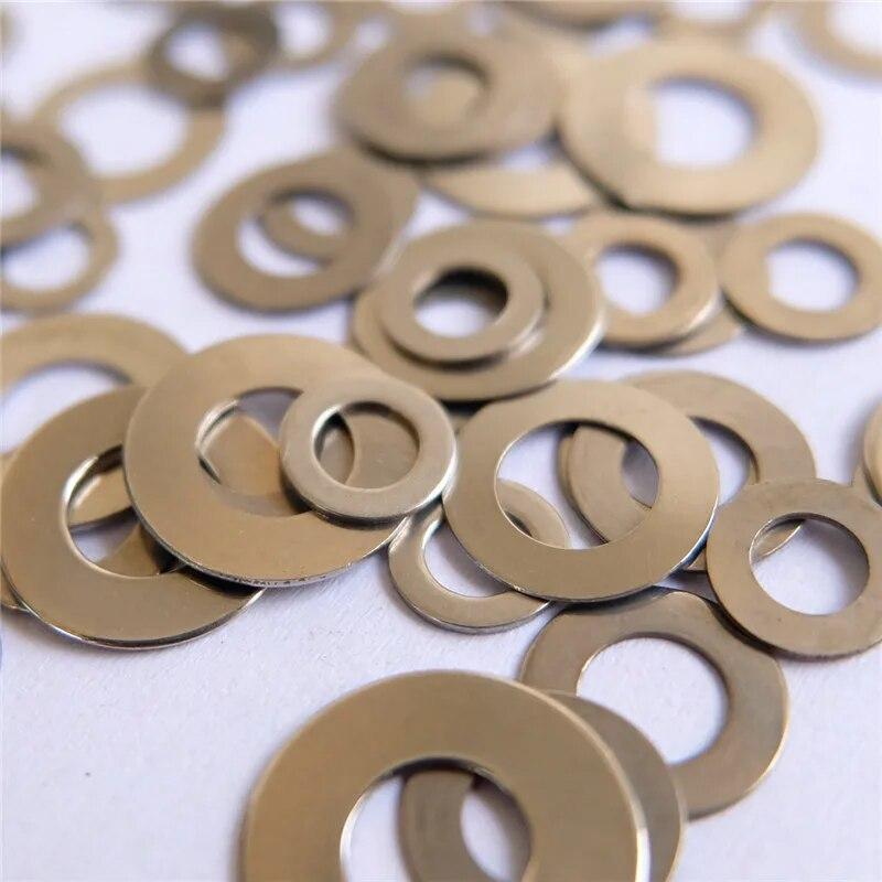 50pcs/lot Outdoor Knife Main Shaft 420C Plus Hard Stainless Steel Flat Gasket Folding Knife Gasket Accessories