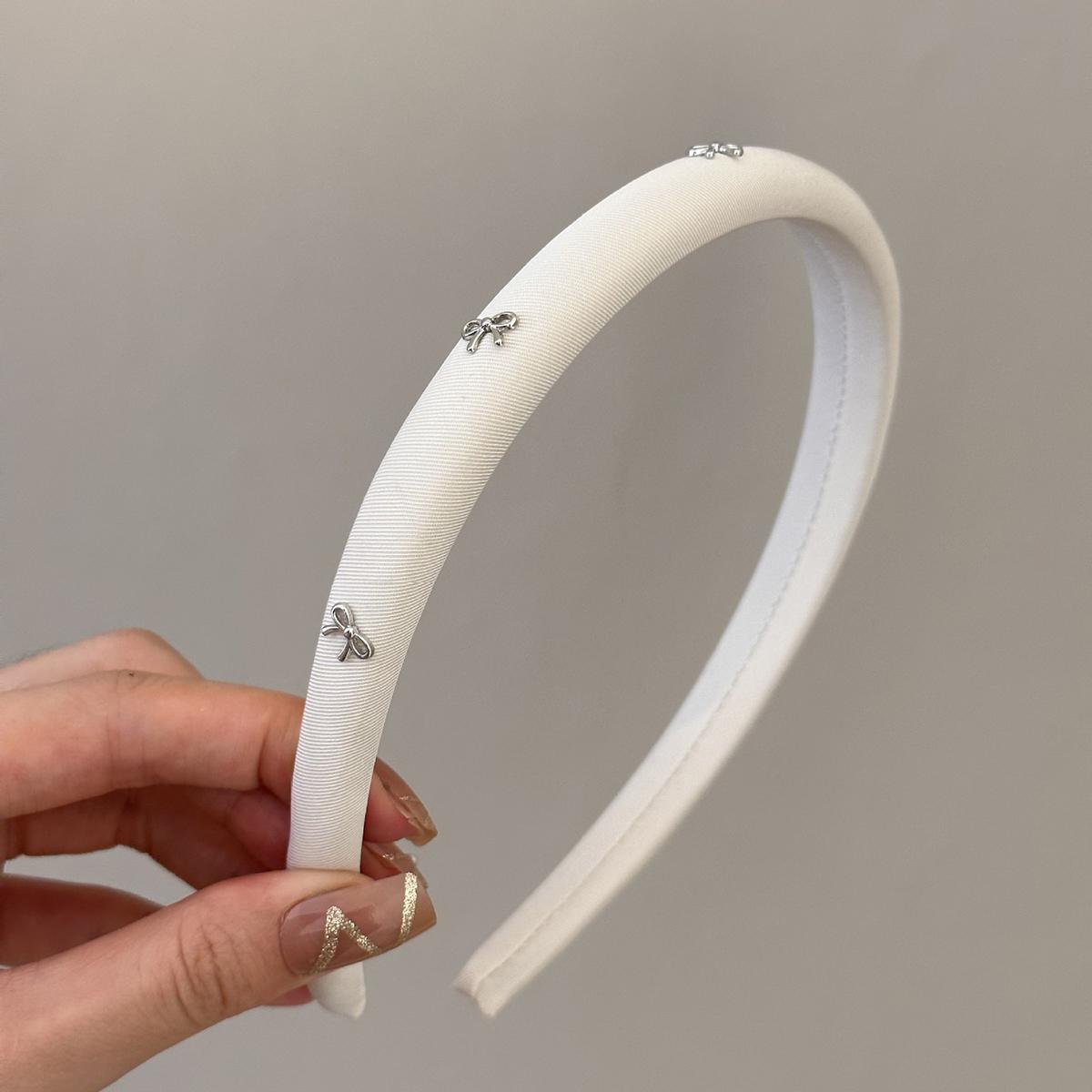 

1 шт. повязка на голову с галстуком-бабочкой, простая однотонная тканевая губчатая повязка на голову с пряжкой, аксессуар белый