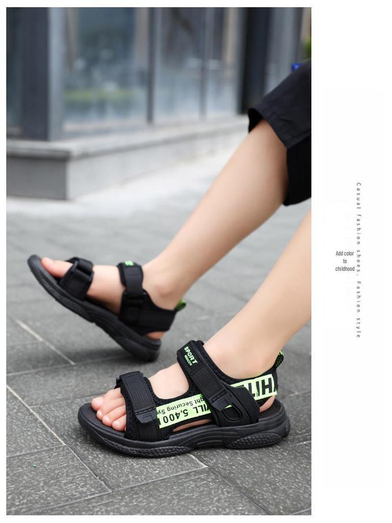 2025 Boys' Summer Beach Sandals: Non-Slip, Soft Sole, Anti-Collision Sports Shoes for Middle and Big Kids