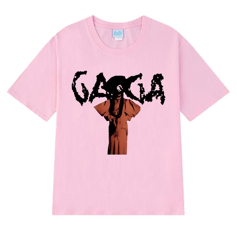 2025 New in Lady Gaga Orange Pose Graphic T shirt Men Women vintage Hip Hop streetwear Unisex 100% Cotton short sleeve T-shirts