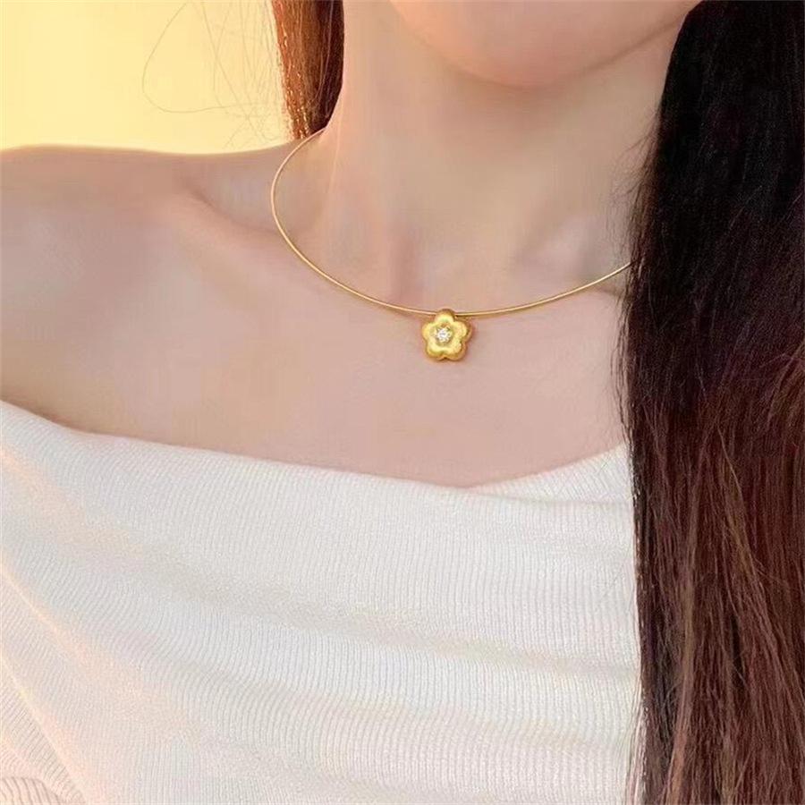 Medieval brushed zircon gold flower necklace women s neck chain simple collarbone chain