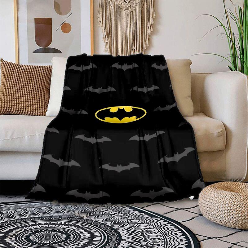 

1pc Batman Symbol Pattern Cartoon Blanket,Portable Throw for Travel & Camping, All Season Cozy Blanket,Ideal Gift 80cmx120cm