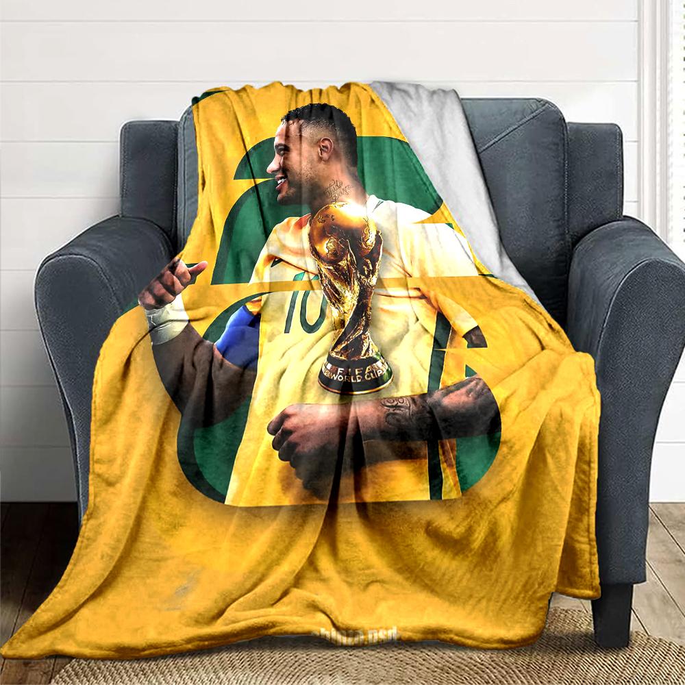 Atmungsaktive und warme Flanelldecke mit Aufdruck einer brasilianischen Fußballlegende, ein stilvolles Geschenk für Zuhause, geeignet für Zuhause, Büro und als Tagesdecke. 15a133