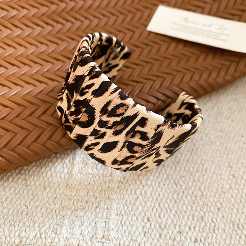 Leder Geometrisch Rund Leopard Zebra Muster Offenes Armband Vintage Armband