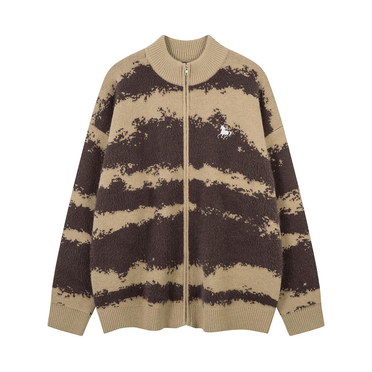 

Irregular Stripe Mink Fur Jacquard Stand Collar Cardigan Sweater Small хакі
