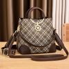 2025 new niche portable bucket bag fashionable versatile soft leather messenger bag