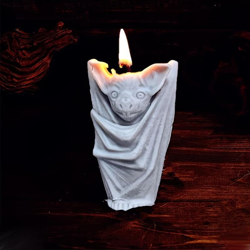 Resin Silicone Mold 1pc Blood-sucking Bat DIY Goth Party Decorations for Home and Office Desktop Display - Easy To Make Resins