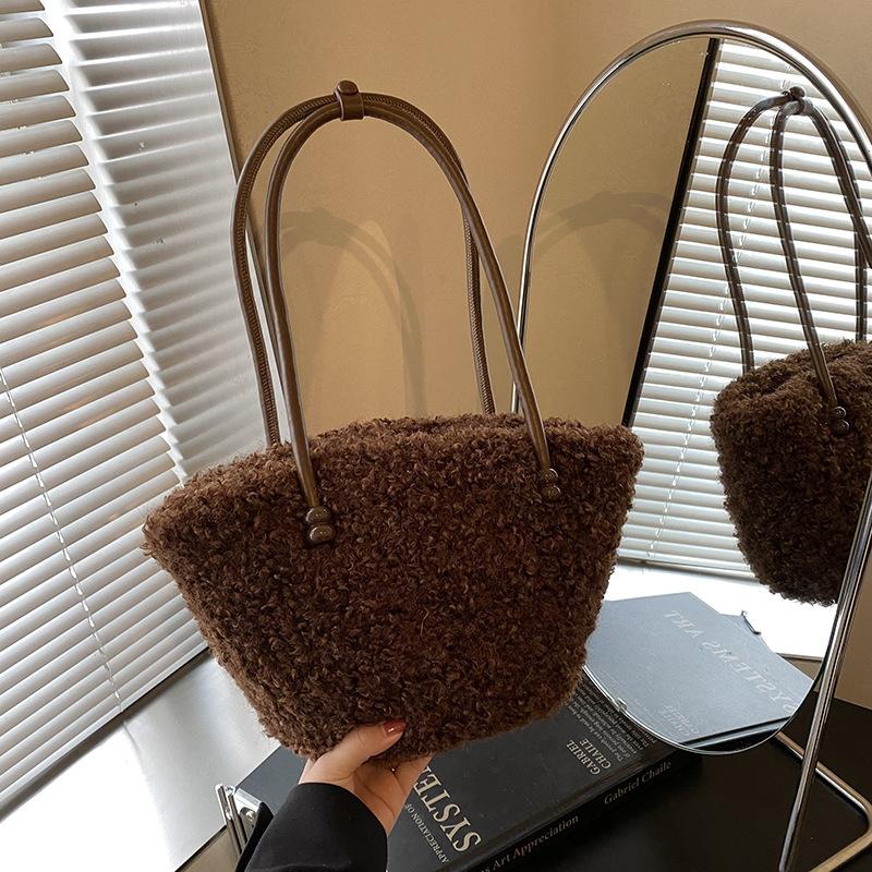 Plush Bag Women's Large-capacity New Autumn and Winter Shoulder Underarm Bag, Plush Commuter Tote Bag