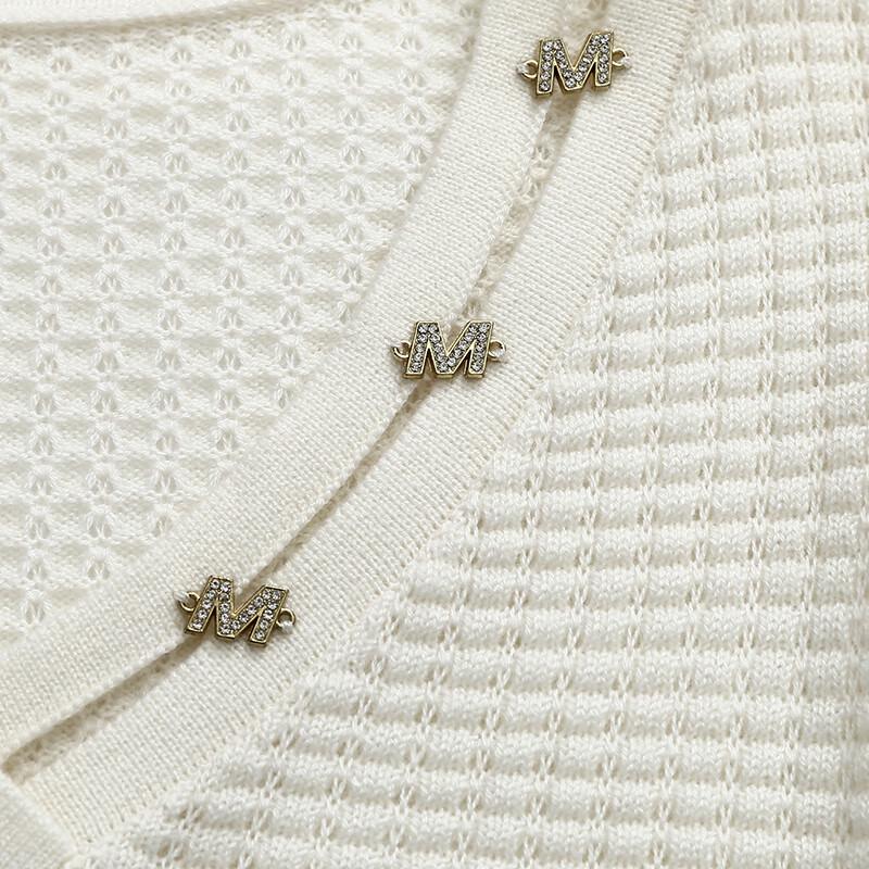 Women's V-Neck Long Sleeve Knit Pullover