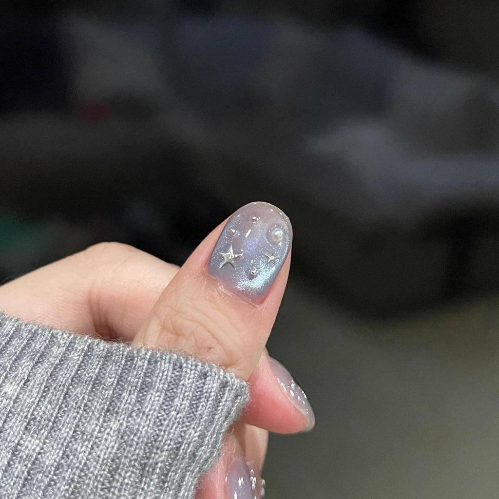 Blue Glass Beads Cat's Eye Pure Hand-worn Armor White Simple Short High-end Nail Patch Fake Nails