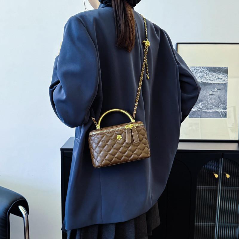 Pu Small Box Handbag With Quilted Design And Chain Handle For Urban Fashion