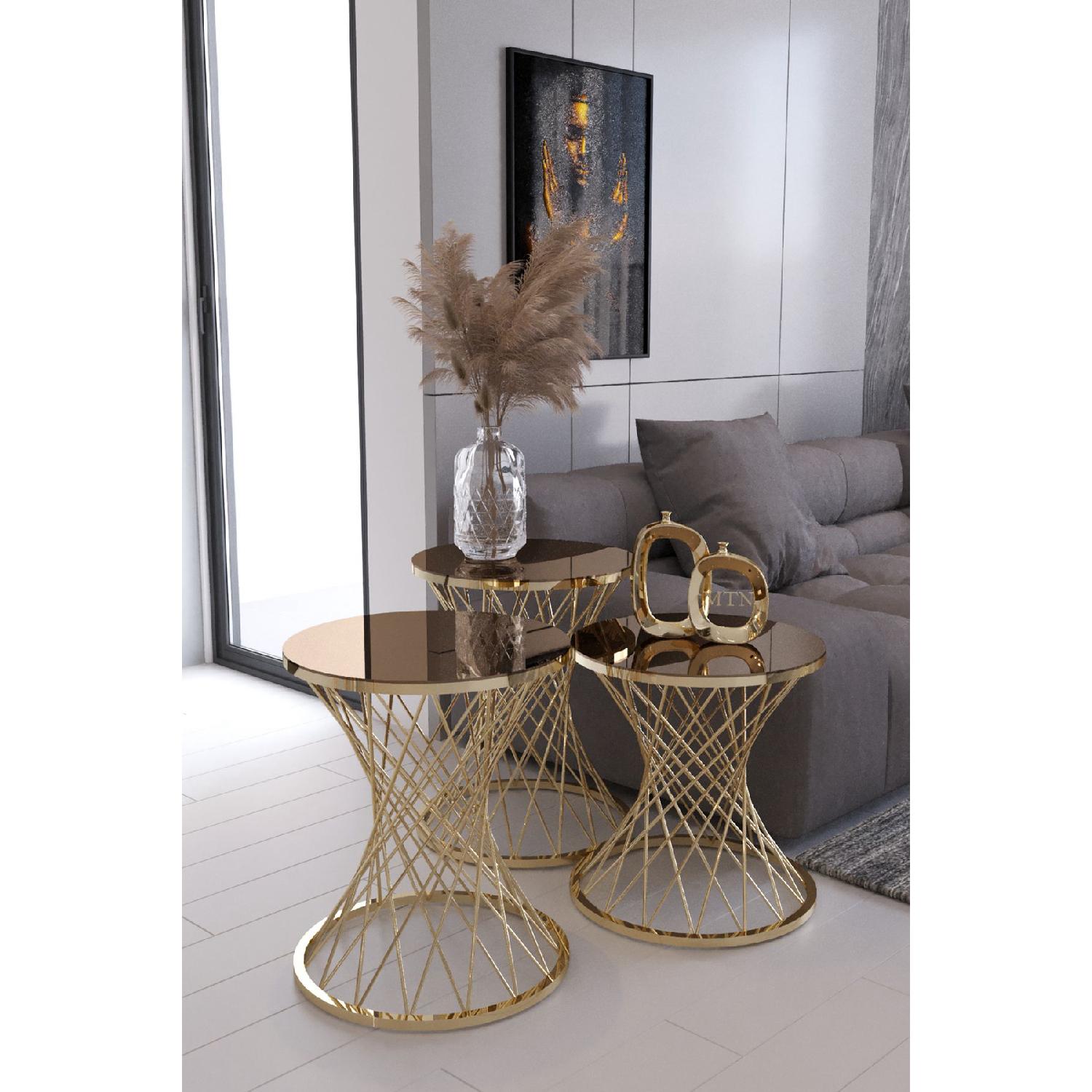 

3-местный кофейный столик с позолоченным бронзовым зеркалом