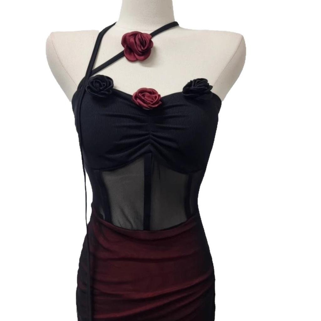 Large size sexy babes slim splicing tube top short skirt temperament slim fold three-dimensional flower hollow chest pad tube top