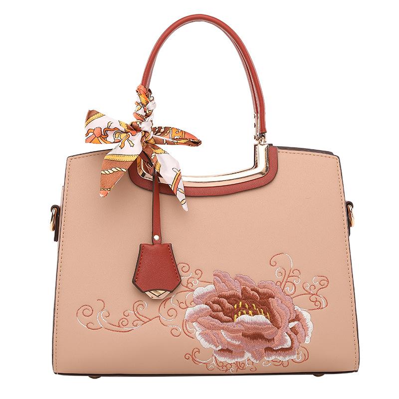 Embroidered Mom Bag with a High-End Feel, 2024 New Model for Middle-Aged Women, Cheongsam Mother-in-Law Bag, Mother's Day Gift