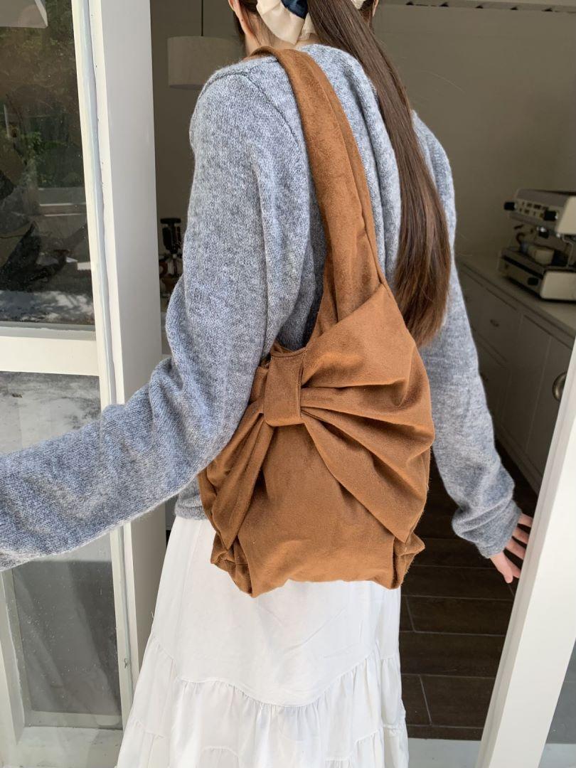 

2024 нова стильна і проста джинсова сумочка через плече, мила вишукана приміська сумка з бантом світло-коричневого кольору