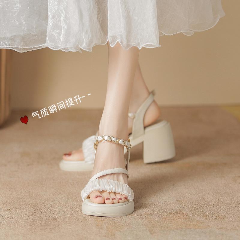 High heels women's summer new fairy style thick-soled waterproof table thick-heeled sandals women's French versatile women's sandals