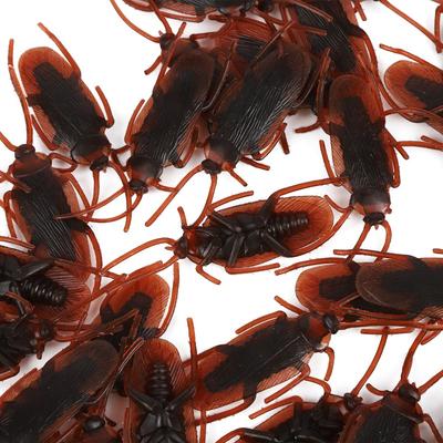 100Pcs Soft Material Prank Toys Lifelike Trick Toys Funny Fake Cockroach  Trick Prank