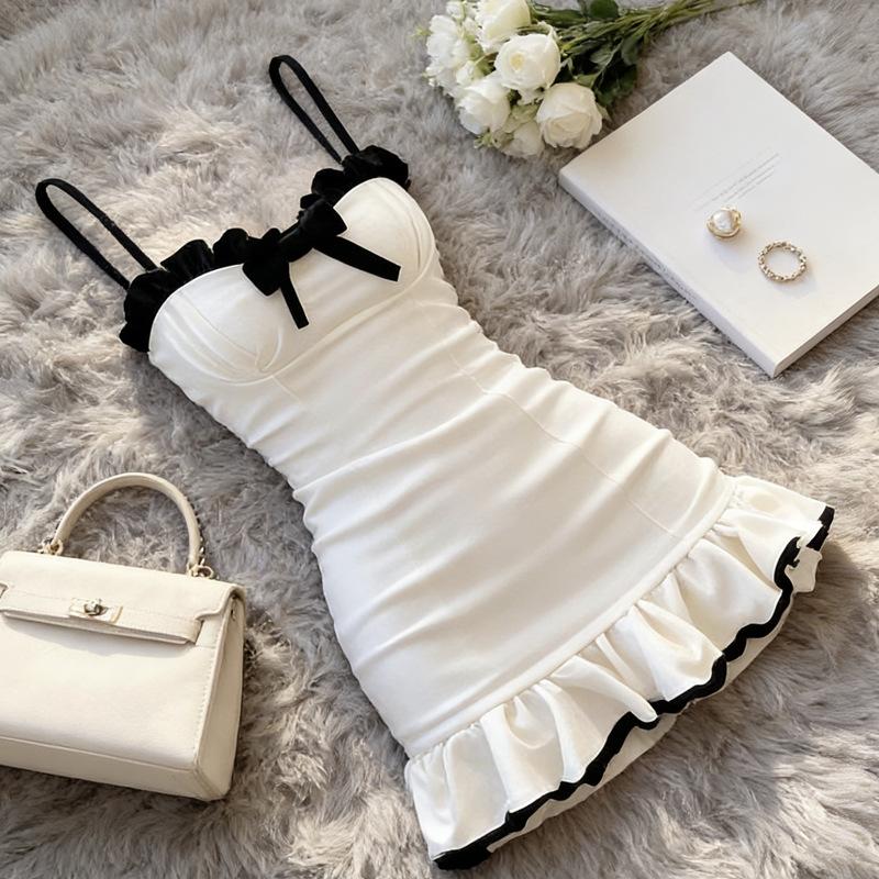 Suspender Dress Female Sweet Hottie Slim Fungus Lace Hip Skirt Summer New White Niche Sexy