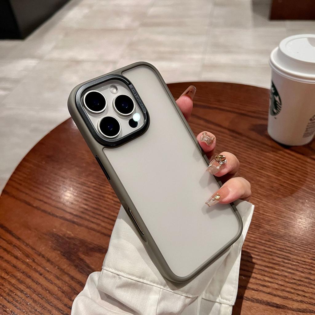 iPhone16promax mobile phone case, you shield, gold b alloy camera frame, suitable for Apple 16pro protective case.