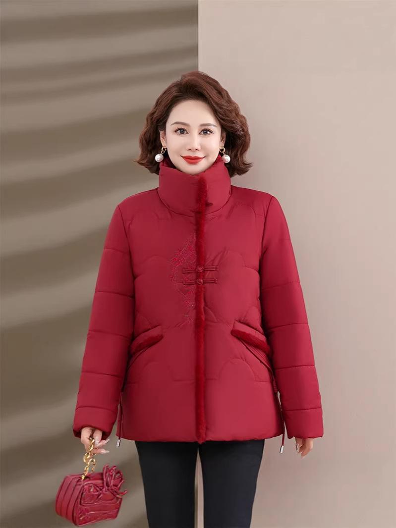 

Winter 2025 Elegant Retro Chinese Style Stand Collar Plus Velvet Down Cotton Coat for Middle-Aged Mothers 4XL хаки