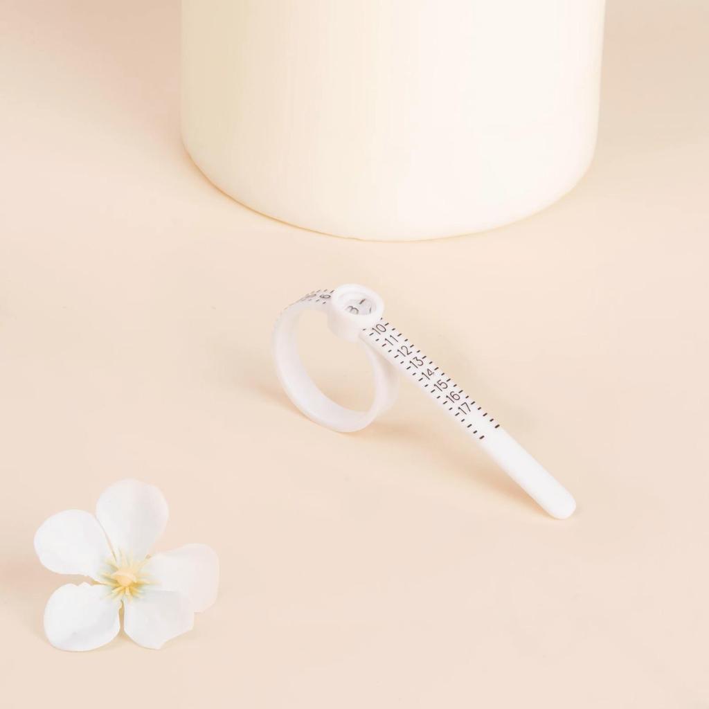 Ring Sizer & Magnifier with Soft Ruler for Finger Circumference