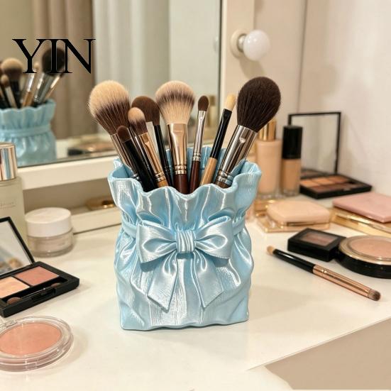 Dressing Table Brush Holder Satin Bow Bag Makeup Holder, 3D Printed Beauty Tool Organizer for Desk, Large Bowknot Pouch Pencil Storage Container
