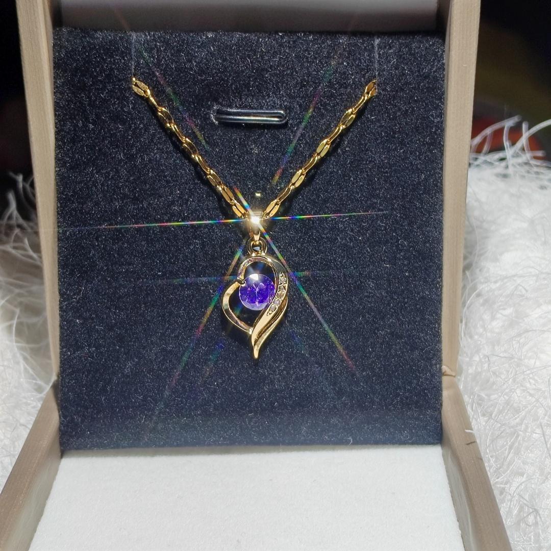 

Модное фиолетовое циркониевое сердце-подвеска из титановой стали для женщин