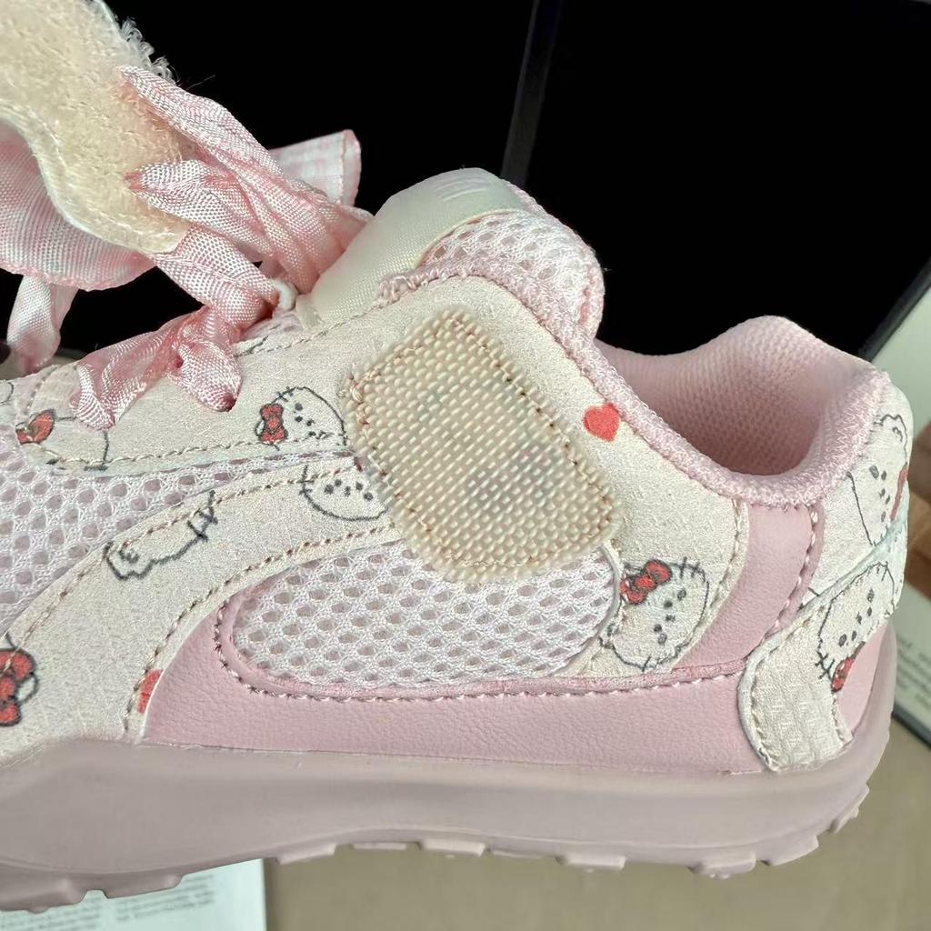 Girls' Cartoon Sneakers - Soft, Non-slip Casual Shoes for Spring & Autumn 2026