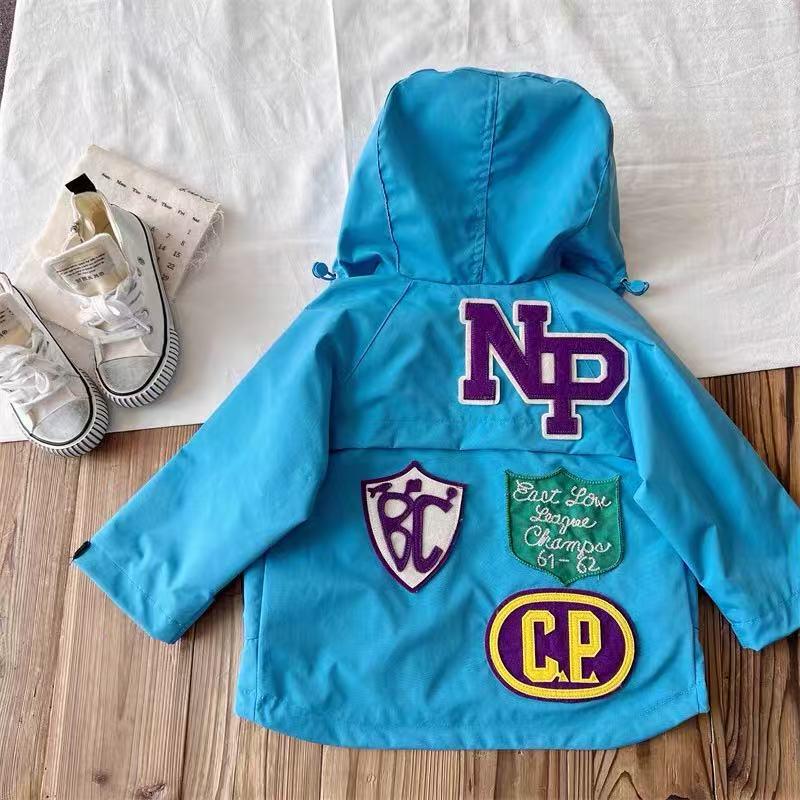 

Patchwork Windbreaker: Versatile Spring & Autumn Fashion Jacket for Kids 140 синий