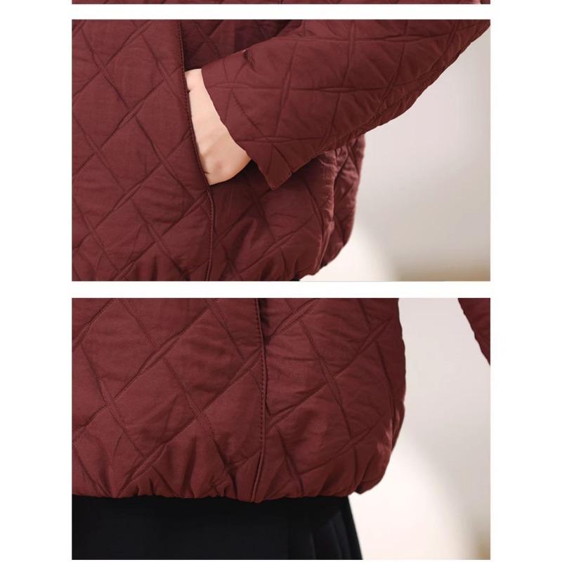 Fashionable and Elegant Mom's Short Cotton Jacket – Lightweight & Warm Coat for Casual and Stylish Moms