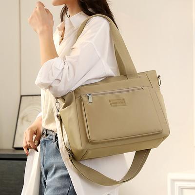 Kvinnors tygväska Stor kapacitet Nylon axelväska Multi-Pocket Crossbody Bag underarmsväska