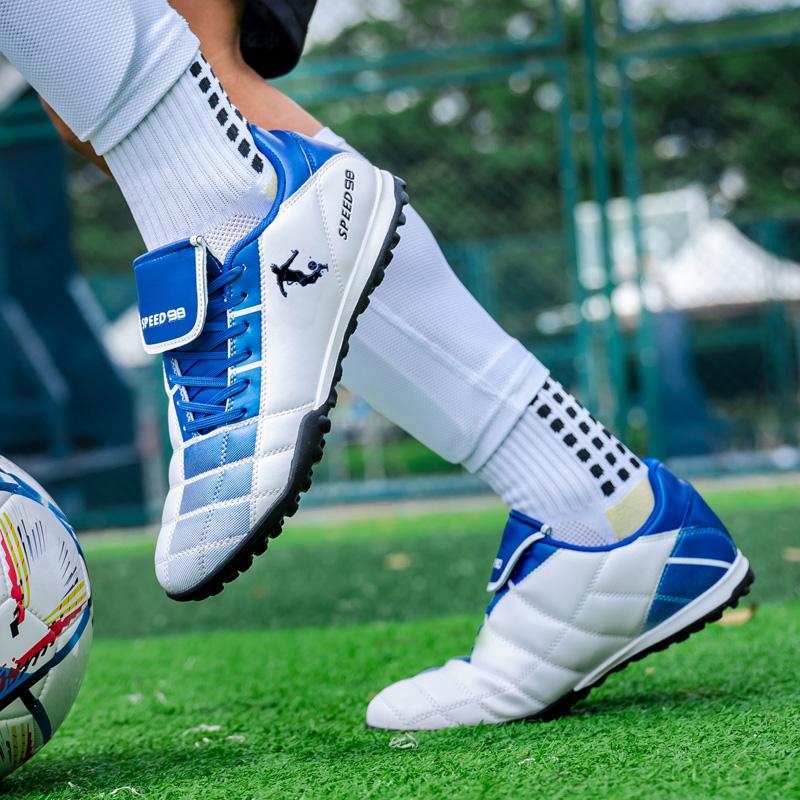 New Soccer Shoes Professional Men's Futsal Sneakers Teenager's Indoor Breathable High Quality Grass Training Sports Shoes