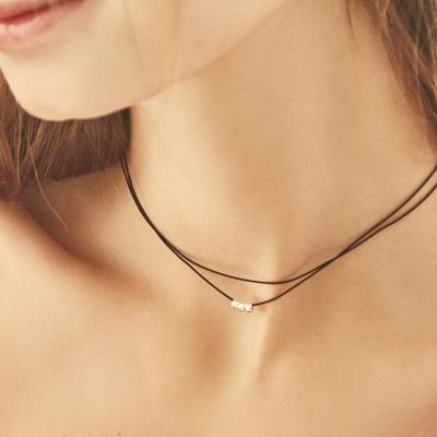 Charmy Silver Triple Choker-necklace