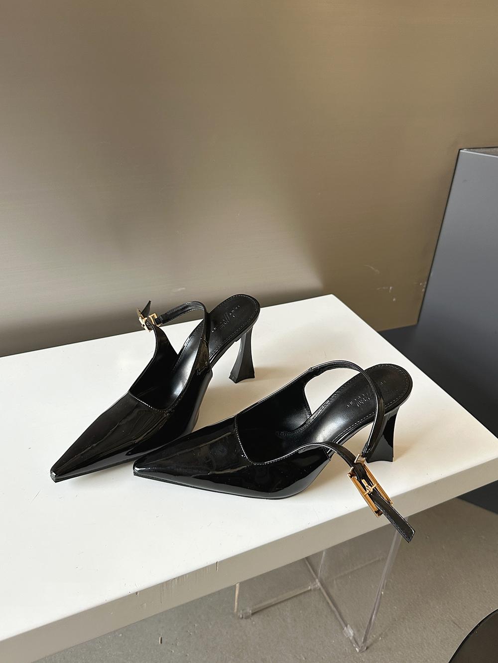 

модные женские босоножки с острым носком, лакированные летние туфли на тонком высоком каблуке 2024 года, новые поступления, босоножки с пряжкой на ремне, мюли 35-39 5.5 чёрный