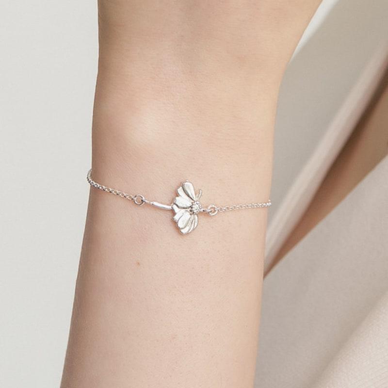 UNI.J [Cotidiano]Signature Flower Silver Bracelet Ib333