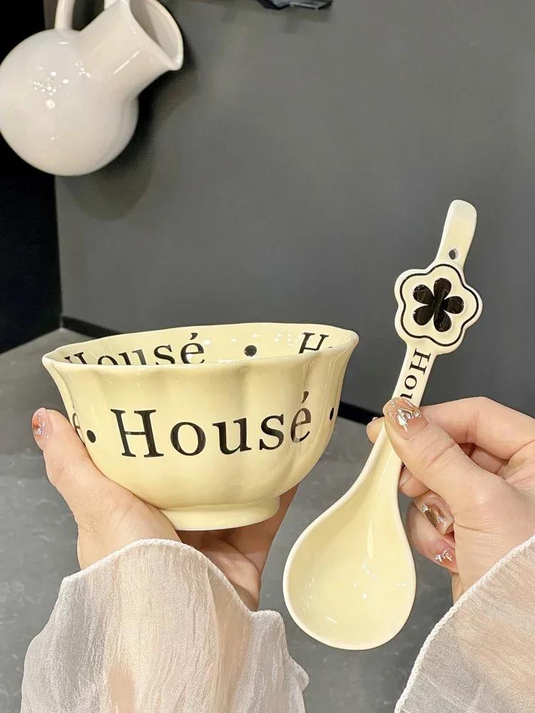 

5inch Flower Shape Ceramics Rice Bowl Household Kitchen Porcelain Tableware Letter Printing Salad Bowl Spoon Combination Set