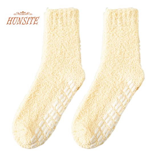 

1 пара нескользящих пушистых уютных носков, очень мягкие, не выцветающие, защищающие от холода, зимние теплые пушистые носки для сна для женщин жёлтый