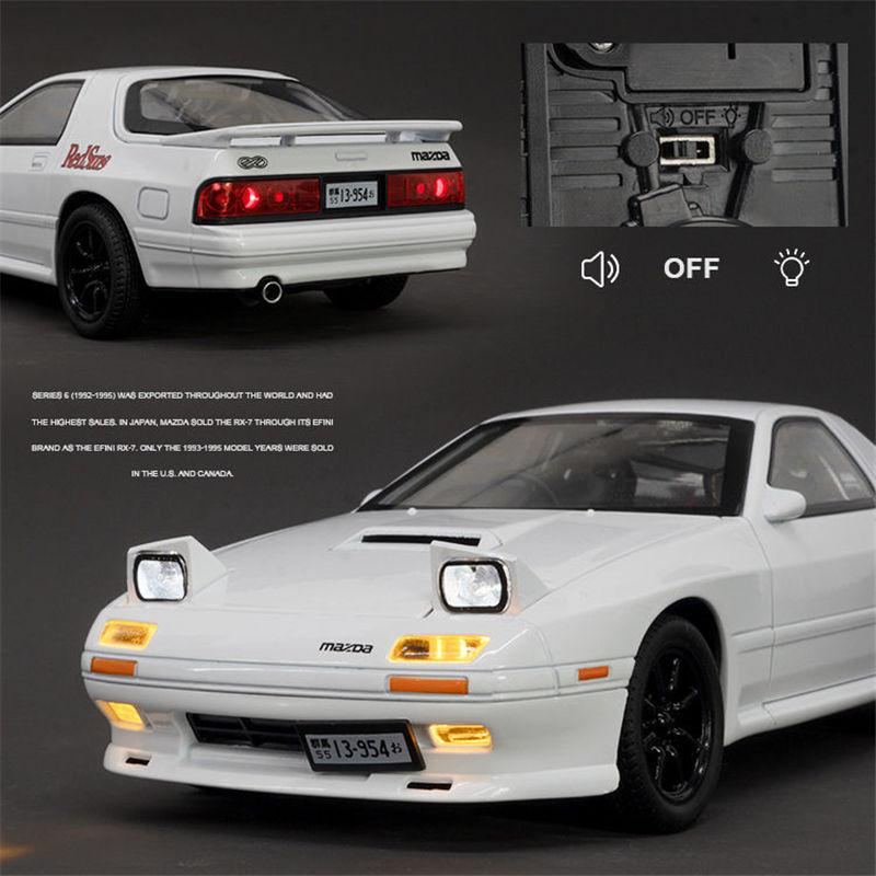 1/24 Mazda RX7 Alloy Sports Car Model Diecasts Metal Toy Racing Vehicles Car Model Simulation Sound and Light Childrens Toy Gift