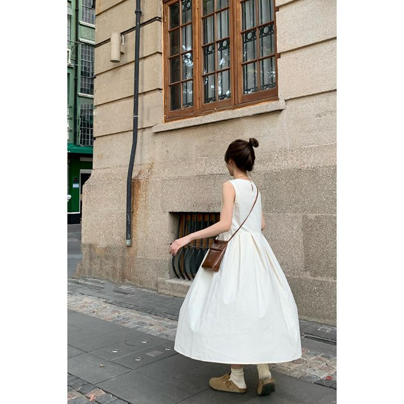 Spring Women's White Sleeveless Dress Beach Vacation Casual Dresses