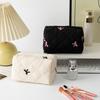 Kosmetiktasche mit Reißverschluss und Schleife, gesteppt, Puffer, süße Damen-Clutch