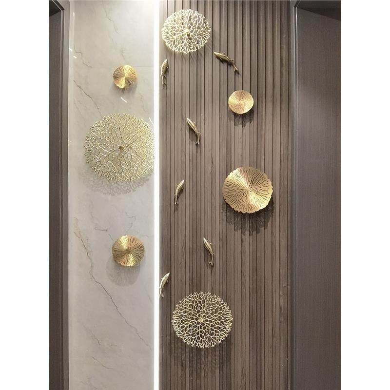 Modern 3D Metal Wall Art Creative Goldfish & Lotus Leaf Metal Wall Hanging Home Office Decoration Living Room Background